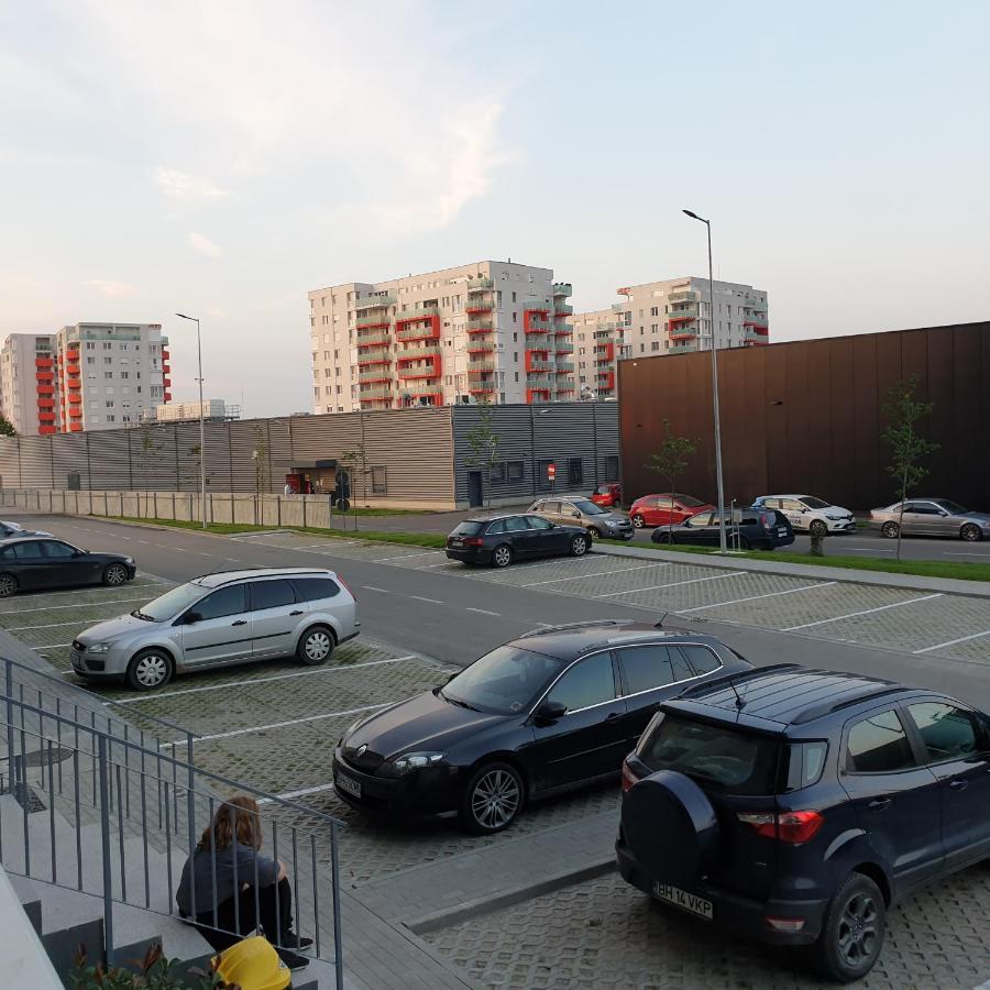 Carolina Sweet Apartament Oradea Exterior photo